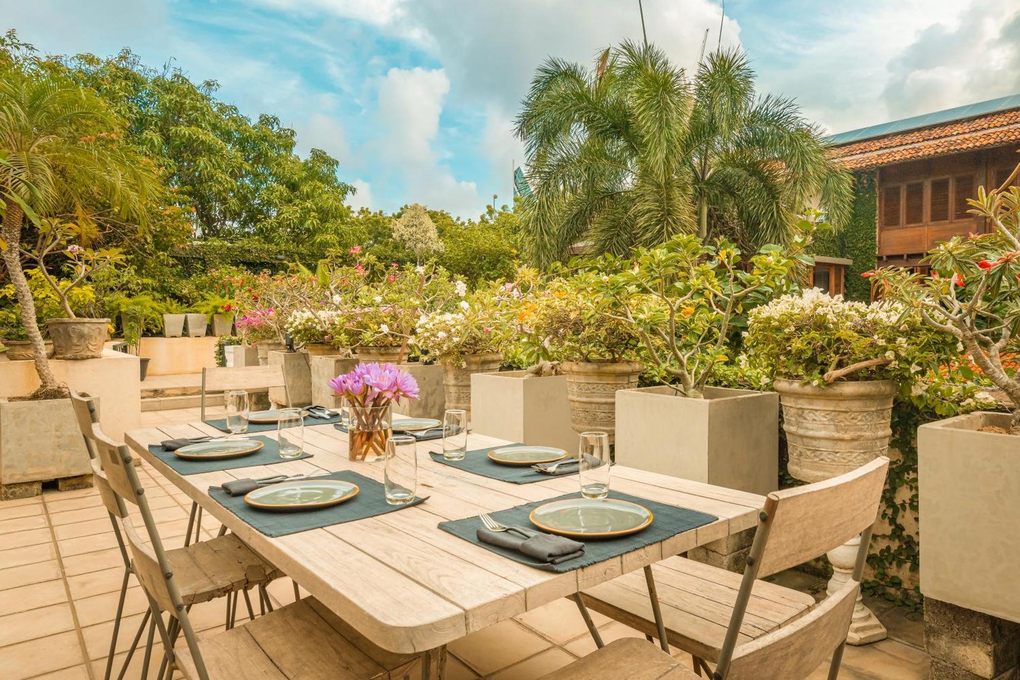 Ishq Colombo Bed & Breakfast Екстериор снимка